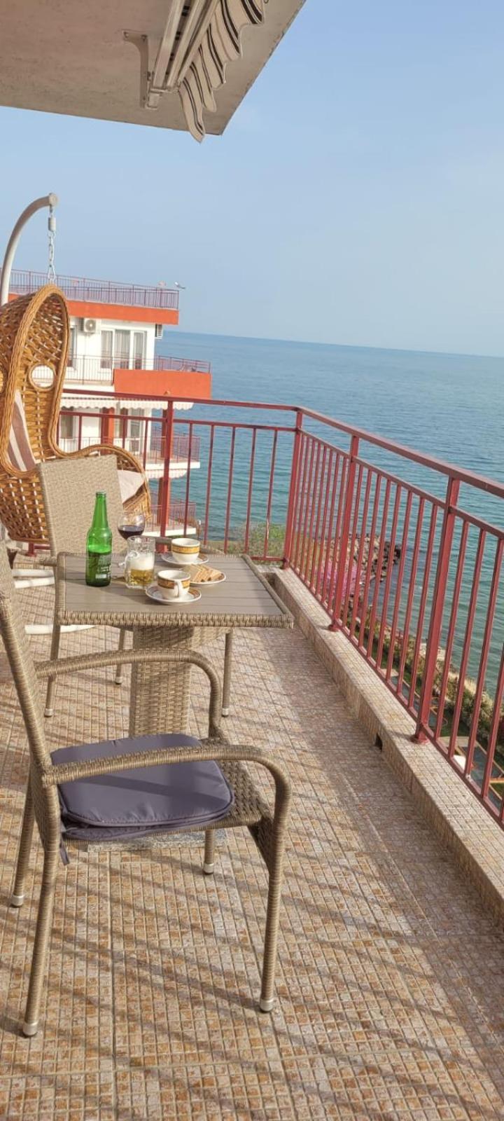 SEA VIEV APARTMENTS in PANORAMA MARINA FORT BEACH Sweti Wlas Exterior foto