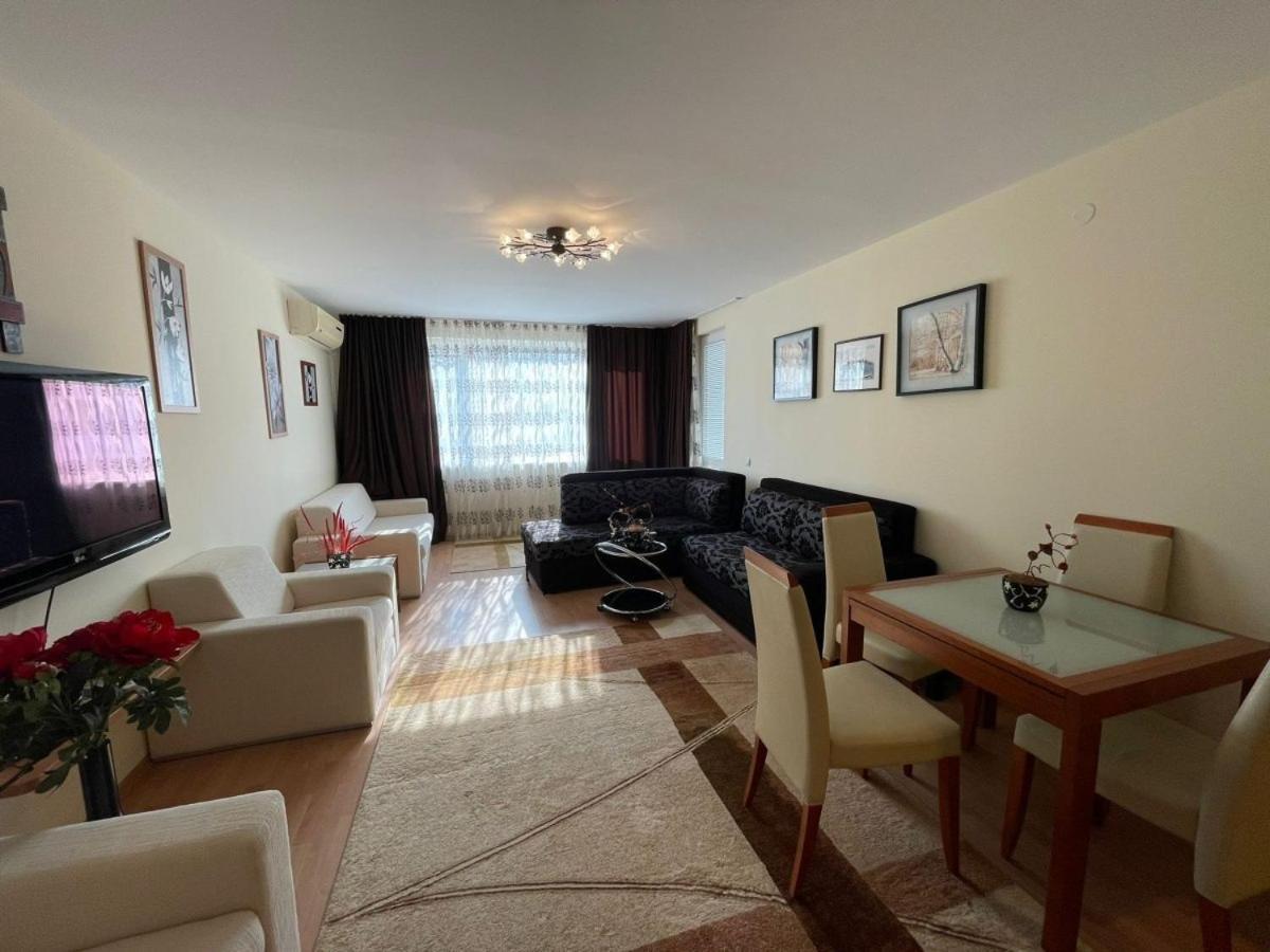SEA VIEV APARTMENTS in PANORAMA MARINA FORT BEACH Sweti Wlas Zimmer foto